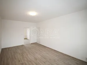 Prodej bytu 2+1, Beroun - Beroun-Město, Švermova, 49 m2