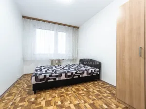 Pronájem bytu 2+kk, Praha - Kobylisy, Kaňkovského, 43 m2