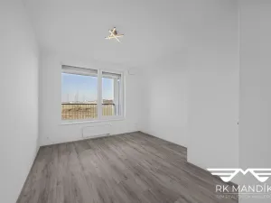 Pronájem bytu 2+kk, Praha, Stočesova, 51 m2