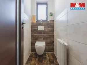 Prodej rodinného domu, Loza, 189 m2