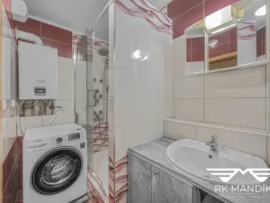 Pronájem bytu 2+kk, Praha - Krč, U krčského nádraží, 60 m2