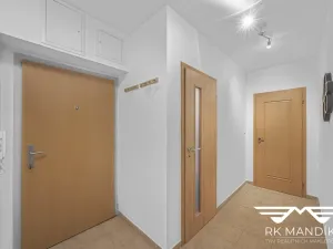 Pronájem bytu 2+kk, Praha - Krč, U krčského nádraží, 60 m2