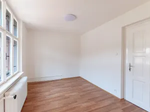 Pronájem bytu 3+1, Úpice, Na Veselce, 80 m2