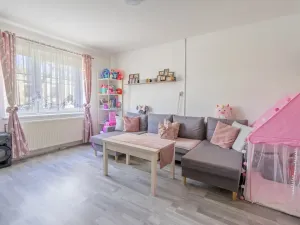 Prodej bytu 2+kk, Trutnov - Dolní Staré Město, Horská, 42 m2