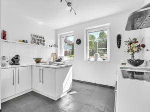 Prodej rodinného domu, Mladé Buky - Hertvíkovice, 179 m2