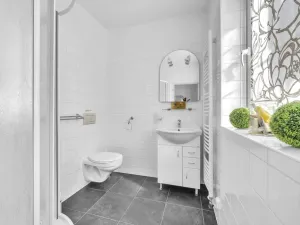 Prodej rodinného domu, Mladé Buky - Hertvíkovice, 179 m2