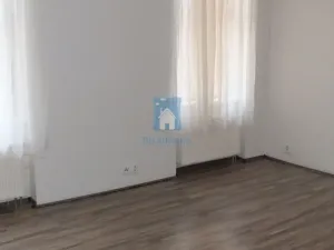 Pronájem bytu 1+1, Dobřany, Školní, 47 m2