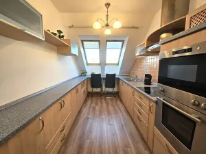 Pronájem bytu 2+kk, Praha - Břevnov, Patočkova, 80 m2