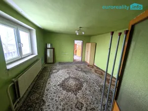 Prodej rodinného domu, Lom, 300 m2