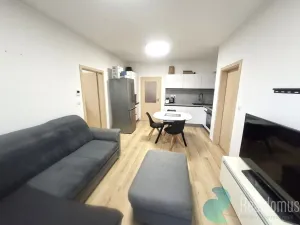 Pronájem bytu 3+kk, České Budějovice, Na Zlaté stoce, 77 m2