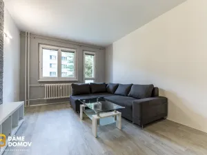 Pronájem bytu 2+1, Zlín - Malenovice, Tyršova, 52 m2