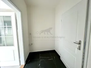 Pronájem bytu 1+kk, Jáchymov, třída Dukelských hrdinů, 30 m2