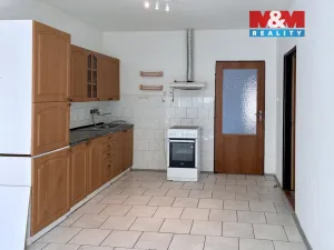 Pronájem rodinného domu, Pardubice - Svítkov, Hradčanská, 90 m2