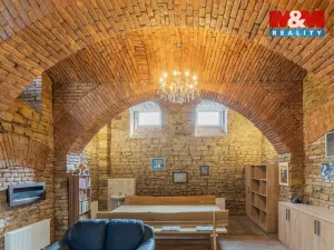 Prodej komerční nemovitosti, Kroměříž, Tovačovského, 106 m2