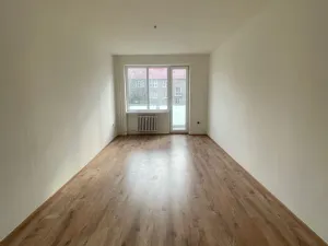 Pronájem bytu 2+kk, Jirkov, Karla Čapka, 51 m2