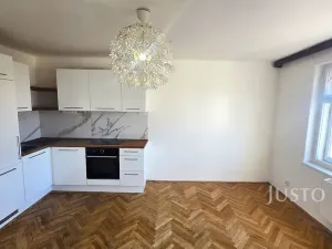 Pronájem bytu 2+kk, Písek, Mírové nám., 50 m2