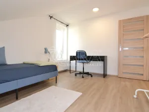 Pronájem bytu 3+kk, Praha - Hlubočepy, Pod Žvahovem, 59 m2