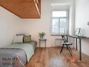 Prodej bytu 3+1, Beroun - Beroun-Zavadilka, Husova, 58 m2