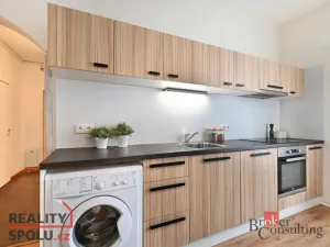 Prodej bytu 3+1, Beroun - Beroun-Zavadilka, Husova, 58 m2