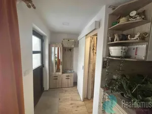 Prodej bytu 2+1, Chvalovice, 78 m2