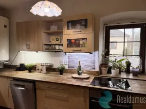 Prodej bytu 2+1, Chvalovice, 78 m2