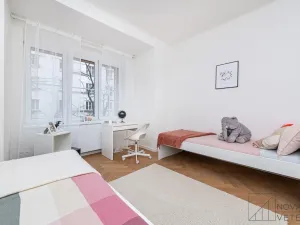 Prodej bytu 3+kk, Praha - Holešovice, Osadní, 82 m2