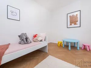 Prodej bytu 3+kk, Praha - Holešovice, Osadní, 82 m2