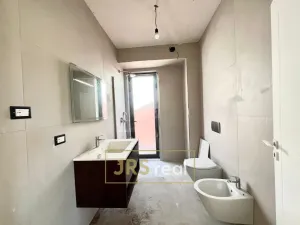 Prodej rodinného domu, Gjiri I Lalezit, Albánie, 237 m2