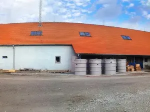 Pronájem výrobních prostor, Lážovice, 1100 m2