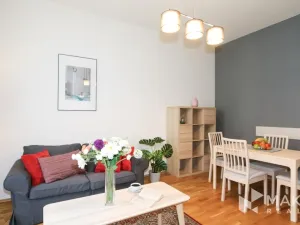 Pronájem bytu 2+kk, Praha - Vinohrady, Na Kozačce, 48 m2