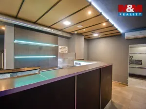 Pronájem obchodního prostoru, Rožnov pod Radhoštěm, Meziříčská, 180 m2