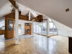 Prodej ordinace, Bechyně, Čechova, 660 m2