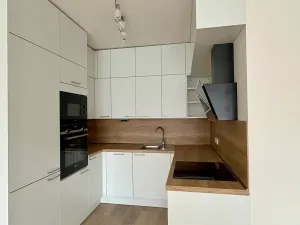 Pronájem bytu 2+kk, Praha, Čakovická, 55 m2