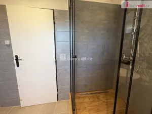 Pronájem bytu 1+1, Děčín - Děčín III-Staré Město, Úzká, 38 m2