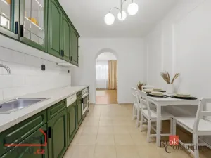 Prodej bytu 3+1, Pardubice - Zelené Předměstí, Sladkovského, 76 m2