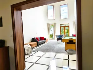 Prodej rodinného domu, Nová Role - Mezirolí, 350 m2