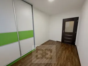 Pronájem bytu 3+kk, Klecany, V Honech, 63 m2