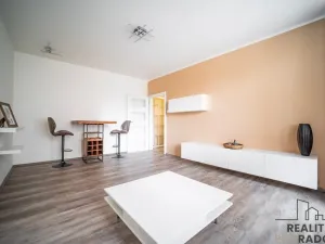 Pronájem bytu 2+1, Ostrava - Poruba, Zdeňka Štěpánka, 52 m2