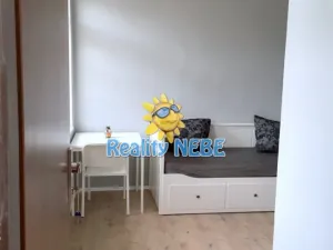 Pronájem bytu 1+kk, Praha - Žižkov, Roháčova, 15 m2