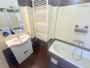 Pronájem bytu 3+kk, Praha - Nové Město, Štěpánská, 89 m2