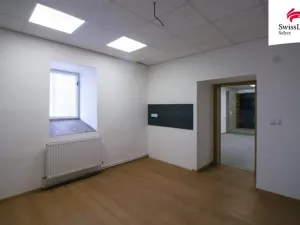 Pronájem obchodního prostoru, Třešť, Dr. Richtra, 300 m2