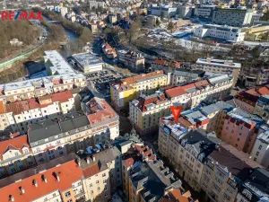 Pronájem bytu 2+kk, Karlovy Vary, K. Čapka, 48 m2