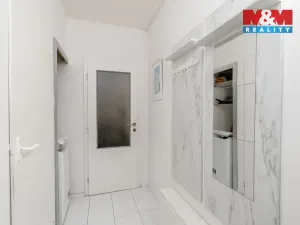Pronájem bytu 1+kk, Teplice, Krušnohorská, 32 m2