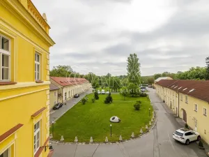 Pronájem kanceláře, Praha - Záběhlice, Za potokem, 270 m2