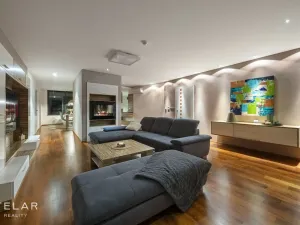 Pronájem atypického bytu, Brno - Štýřice, Pražákova, 332 m2
