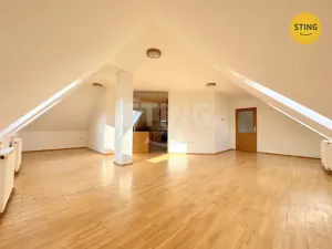 Prodej bytu 3+kk, Třebíč, Hladíkova, 95 m2