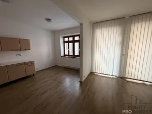 Pronájem bytu 2+kk, Olomouc, Ostružnická, 76 m2