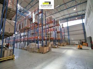 Pronájem skladu, Kněževes, Nad Kovárnou, 4264 m2