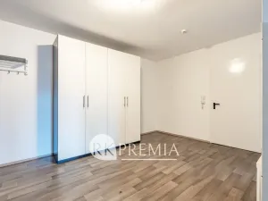 Pronájem bytu 3+kk, Teplice, U Hadích lázní, 86 m2