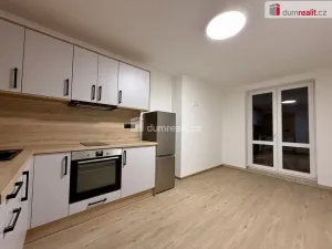 Pronájem bytu 2+kk, Mariánské Lázně - Hamrníky, třída Vítězství, 40 m2
